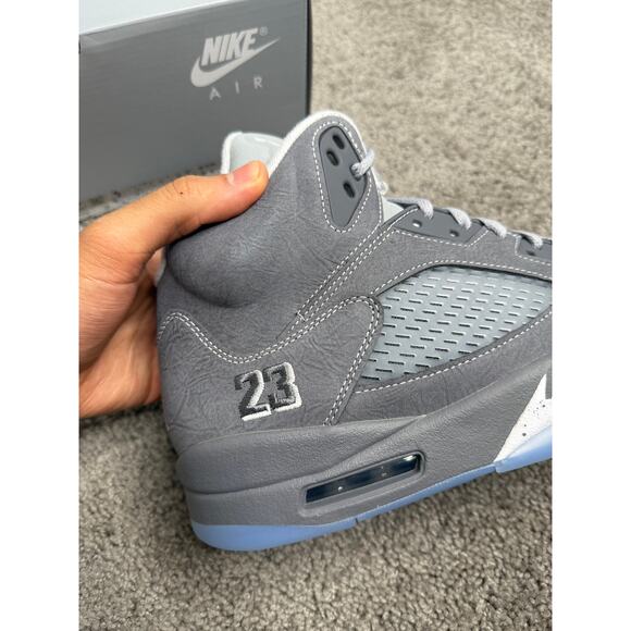 Air Jordan 5 Retro Wolf Grey Shoes Size 12 main image 4